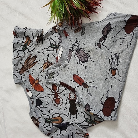 SHEIN Other - Boudle of 2 tshirt and tank top